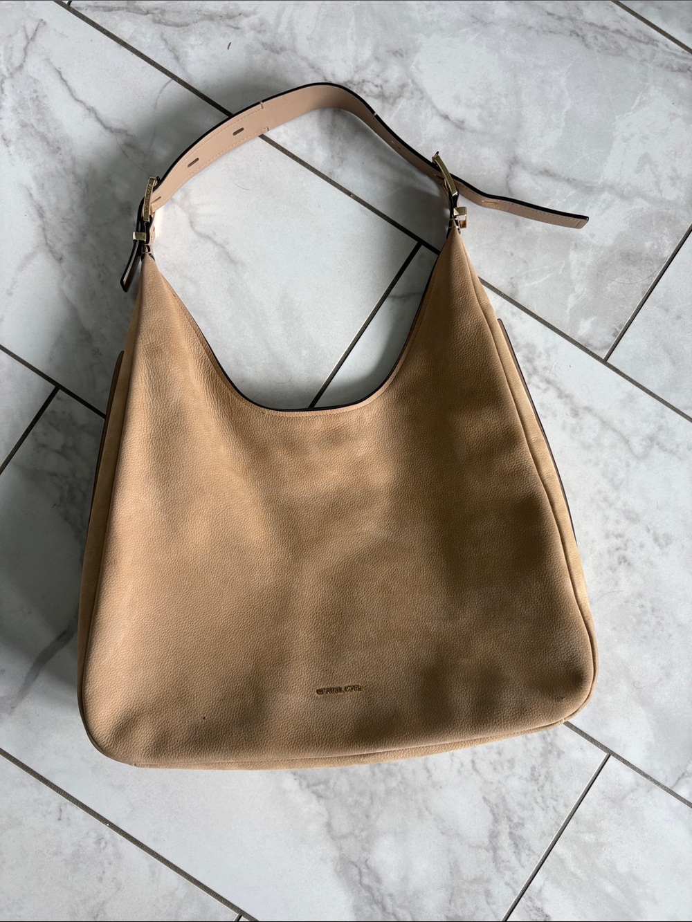 Michael Kors Beige/Tan Leather Shoulder Hobo